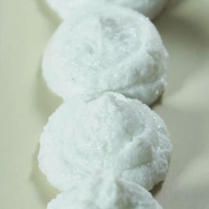 Cut By Fred Depolluting salt scrub 300g