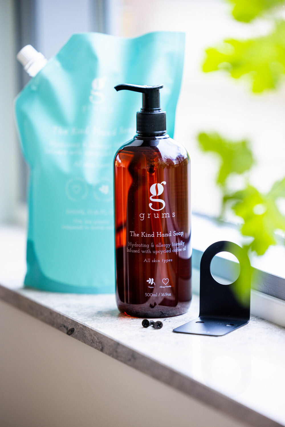 Grums Aarhus The kind hand soap wall mount