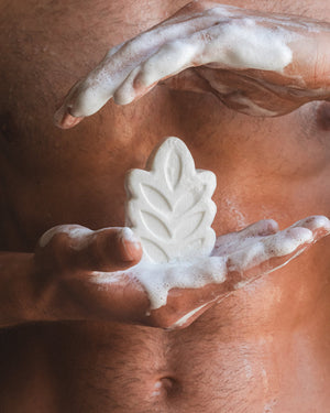 Umaï Woody amber body wash